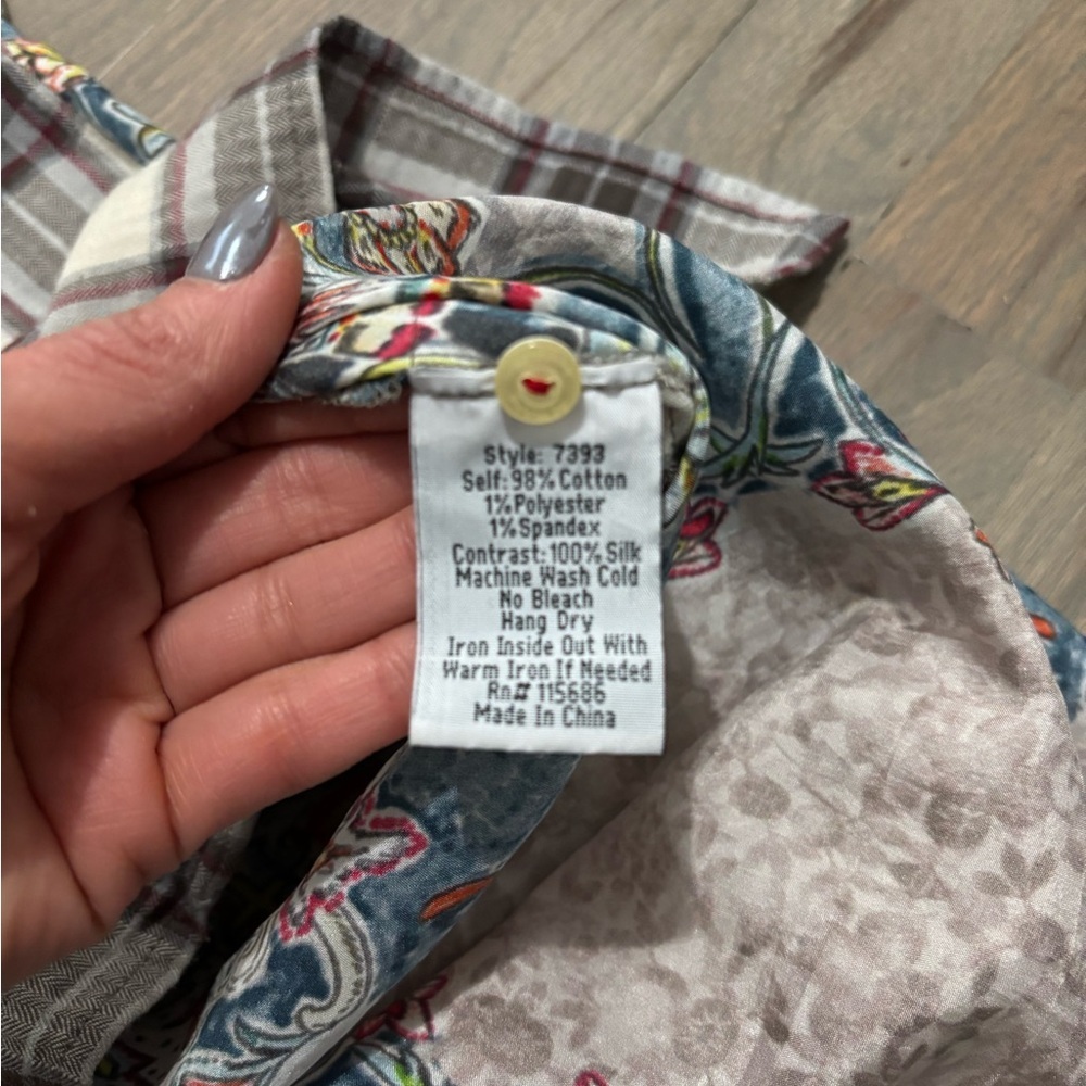 Johnny Was Workshop Silk Back Button Down Top. Si… - image 8